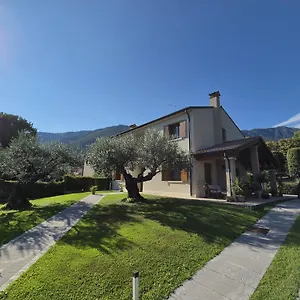 Maryhouse , Borso del Grappa Italien