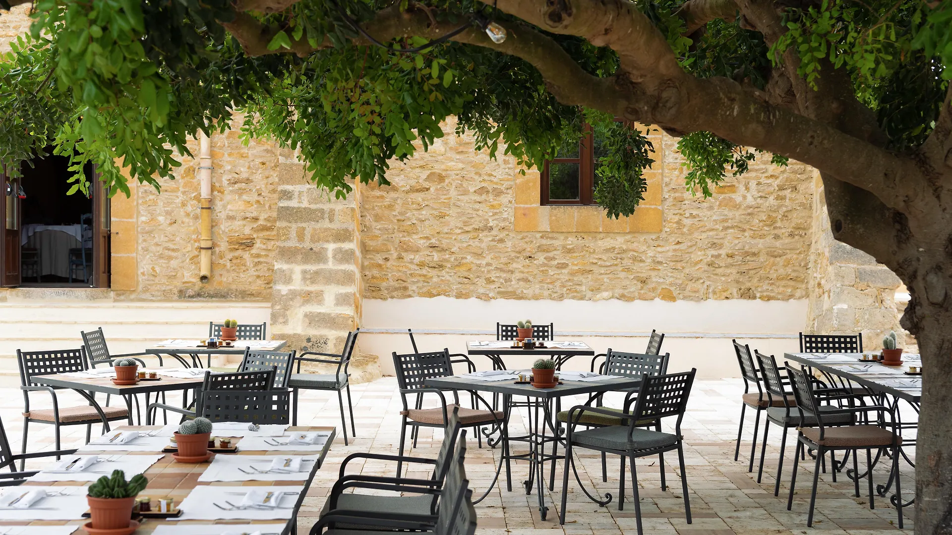 Momentum Wellness Bio Resort Castelvetrano 4*,